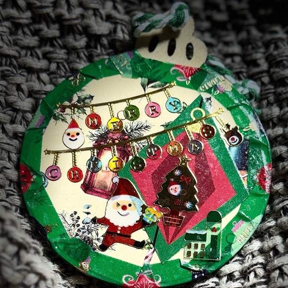 New Handmade 3”x3” wooden “Merry Christmas” tree ornament $11 - Picture 3 of 8